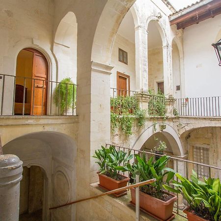B&B Casa Li Santi Lecce Luaran gambar
