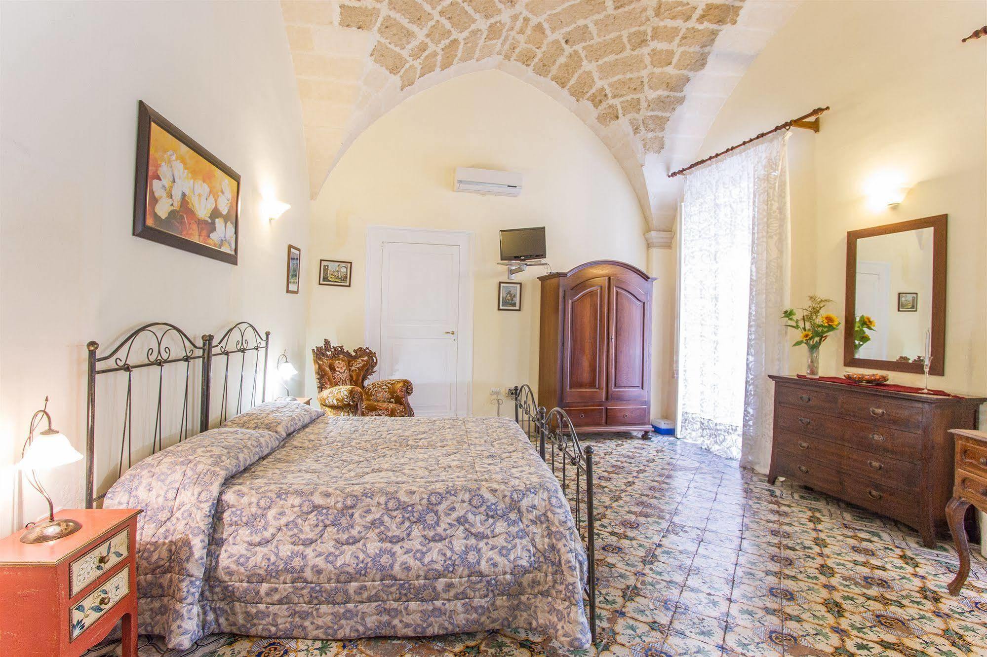 B&B Casa Li Santi Lecce Luaran gambar
