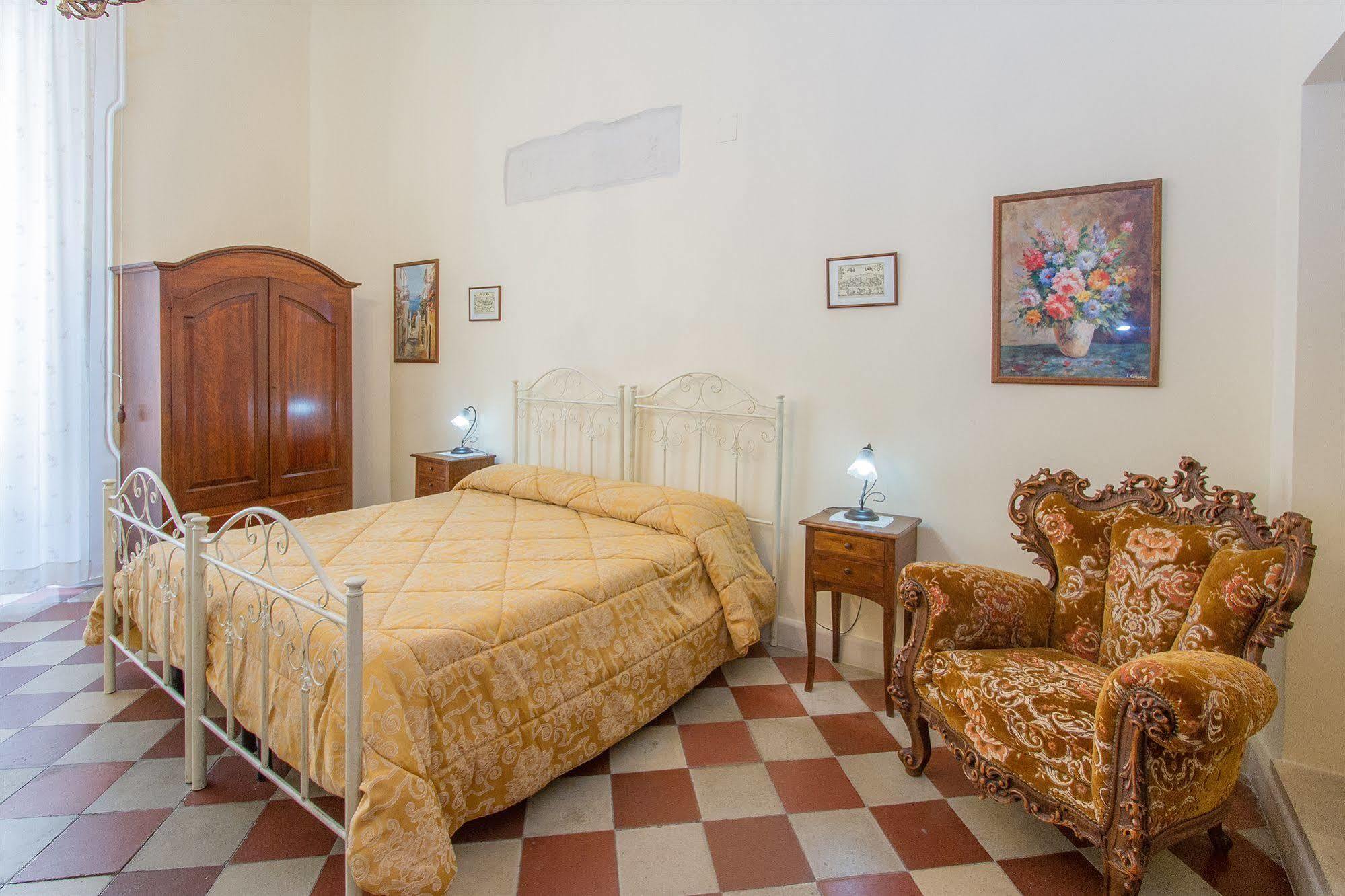 B&B Casa Li Santi Lecce Luaran gambar