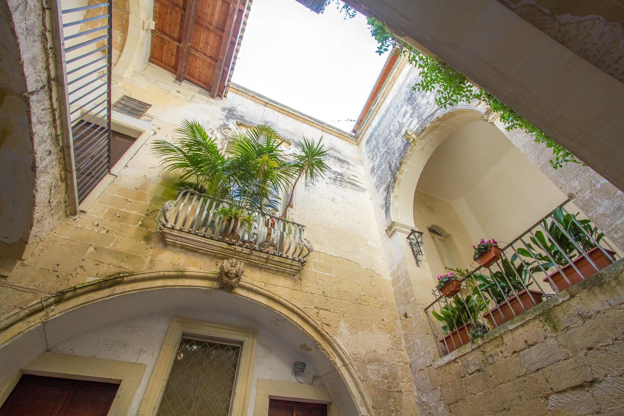 B&B Casa Li Santi Lecce Luaran gambar