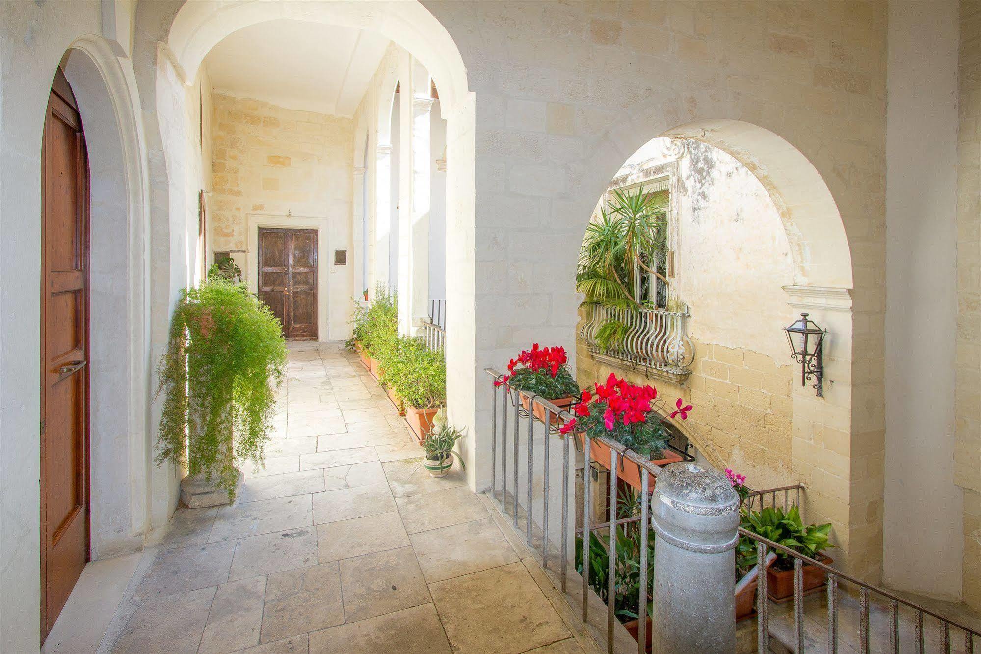 B&B Casa Li Santi Lecce Luaran gambar